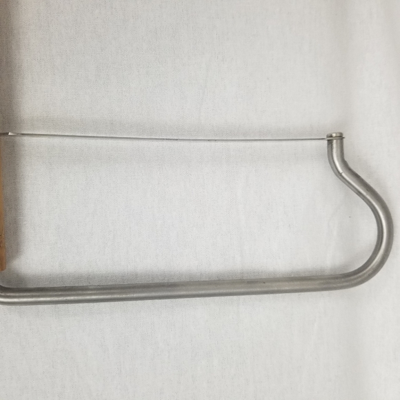 Set of two small cheese cutting boards - Picture 6 of 12